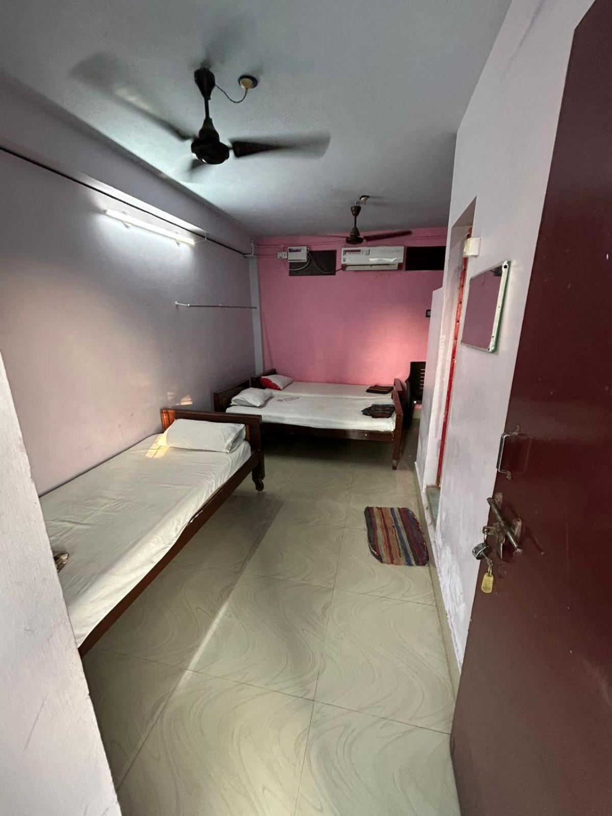 Meera Lodge Chidambaram Ngoại thất bức ảnh