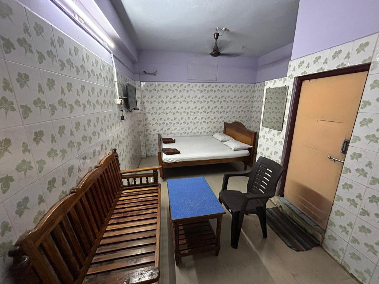 Meera Lodge Chidambaram Ngoại thất bức ảnh